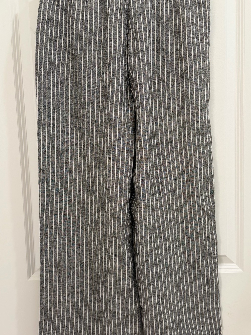 Roxy Gray Pinstripe Wide-Leg Drawstring Pants SMALL - Picture 4 of 6